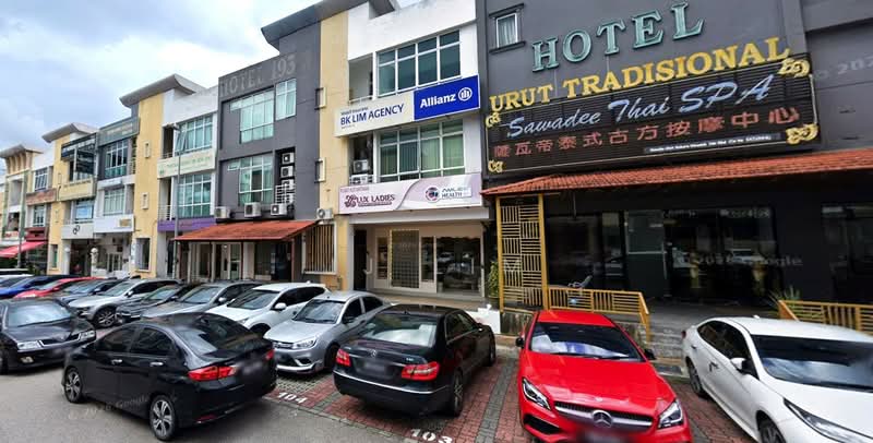 Taman Molek @ Ground Floor Shop untuk Untuk Disewa - RM 4,500 /bulan, Mac 2026 - Exterior - PropertyGuru.com.my