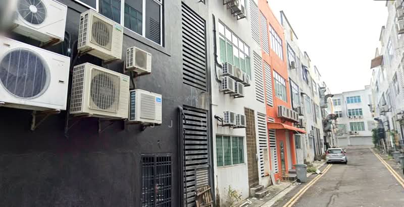 Taman Molek @ Ground Floor Shop untuk Untuk Disewa - RM 4,500 /bulan, Mac 2026 - Exterior - PropertyGuru.com.my