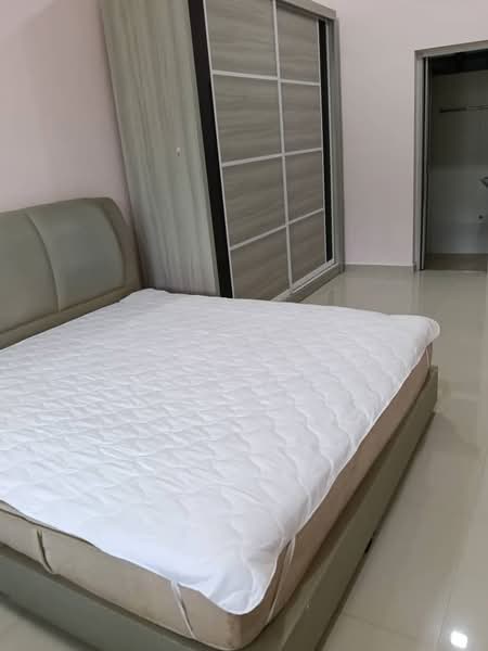1-storey Terraced House for Rent in Taman Pelangi (Johor Bahru) - Tommy Tai - Bedroom - PropertyGuru.com.my