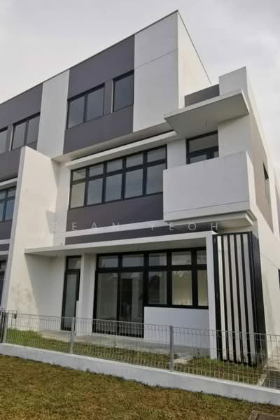 Townhouse for Sale in Iskandar Puteri (Nusajaya) (Johor) - Sean Yeoh - Exterior - PropertyGuru.com.my