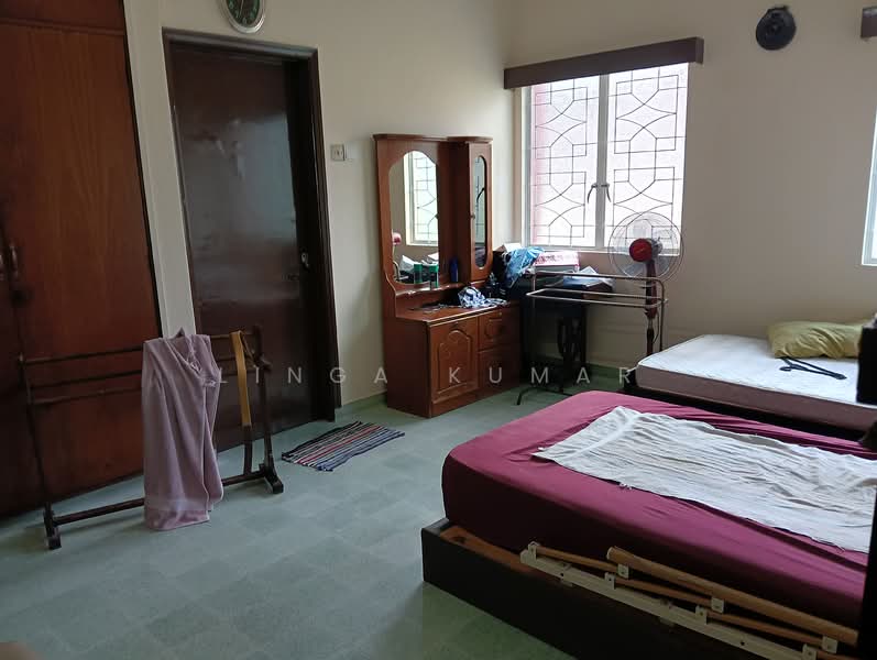 Bungalow for Rent in Petaling Jaya (Selangor) - Linga Kumar - Bedroom - PropertyGuru.com.my