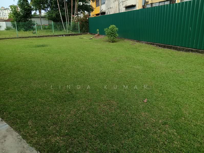 Bungalow for Rent in Petaling Jaya (Selangor) - Linga Kumar - Garden - PropertyGuru.com.my
