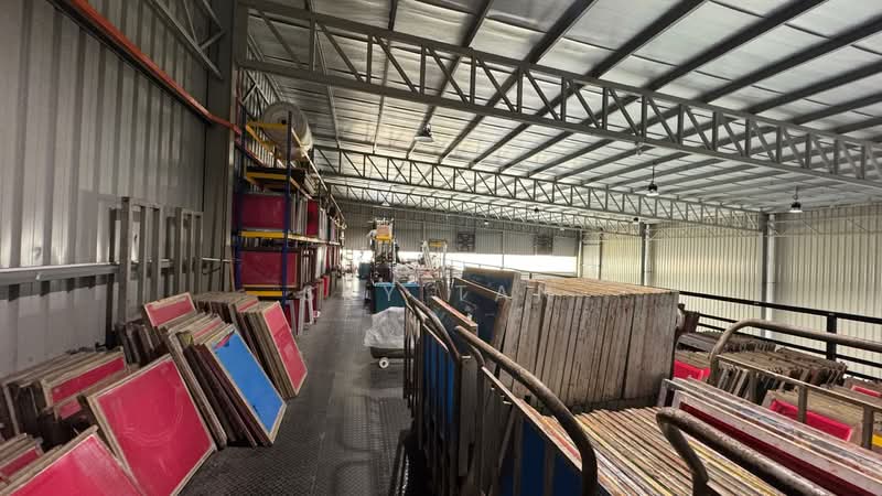 Semi-D Factory for Sale in Taman Lagenda Putra (Kulai) - Sky Tan - Interior - PropertyGuru.com.my
