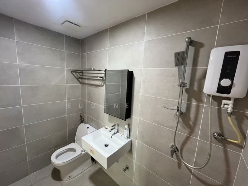 Service Residence for Sale at The Glenz @ Glenmarie - Eugene Tan - Bathroom - PropertyGuru.com.my