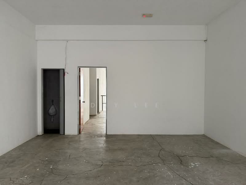 Shop / Office for Rent in Rawang (Selangor) - Eddy Lee - Interior - PropertyGuru.com.my