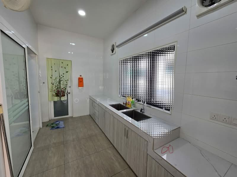 Kepong Baru, 2sty Corner House, 4700sf, Big Land, Freehold, Fully Reno, Limited untuk Untuk Dijual - RM 2,100,000, Mac 2026 - Kitchen - PropertyGuru.com.my