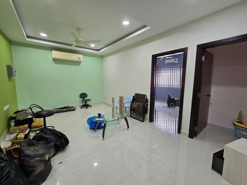 Kepong Baru, 2sty Corner House, 4700sf, Big Land, Freehold, Fully Reno, Limited untuk Untuk Dijual - RM 2,100,000, Mac 2026 - Living Room - PropertyGuru.com.my