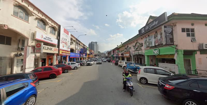 Shop for Rent in Bandar Baru Selayang (Selayang) - King Wha - Exterior - PropertyGuru.com.my