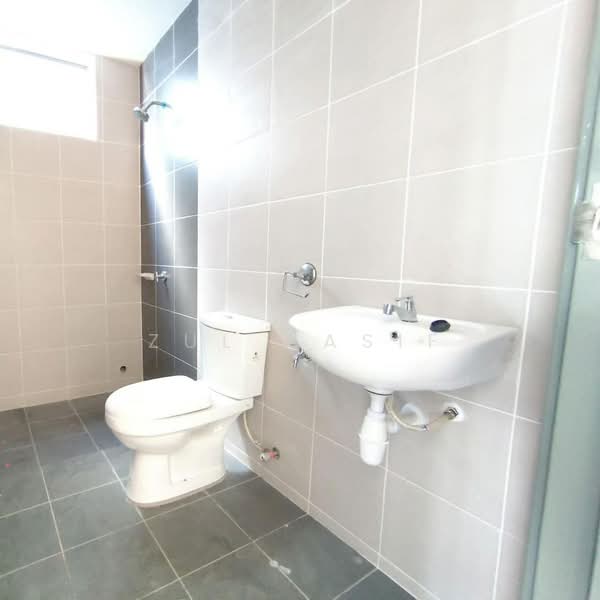 1-storey Terraced House for Sale in Dengkil (Selangor) - Zul Hasif - PropertyGuru.com.my