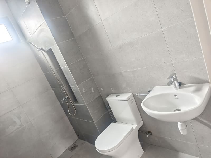 Twin Villa for Sale in Ampang (Selangor) - Jocelyn Soo - Bathroom - PropertyGuru.com.my