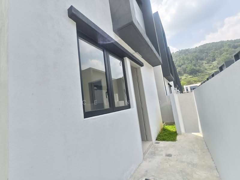 Twin Villa for Sale in Ampang (Selangor) - Jocelyn Soo - Exterior - PropertyGuru.com.my