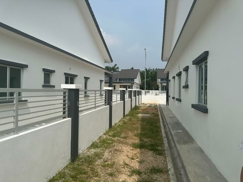 Semi-Detached House for Sale in Kapar (Selangor) - Wilson Ching - PropertyGuru.com.my