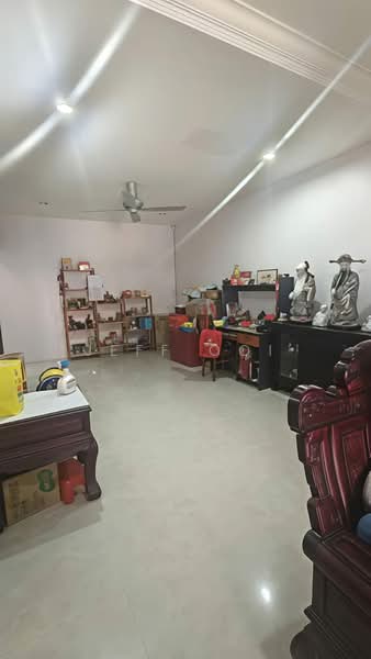Untuk Dijual - jelutong