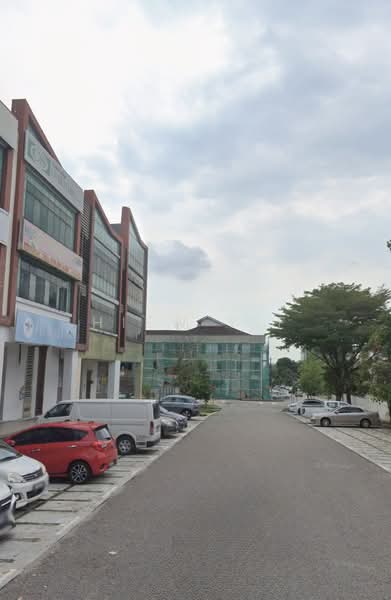 Taman Molek untuk Untuk Disewa - RM 2,000 /bulan, Mac 2026 - Exterior - PropertyGuru.com.my