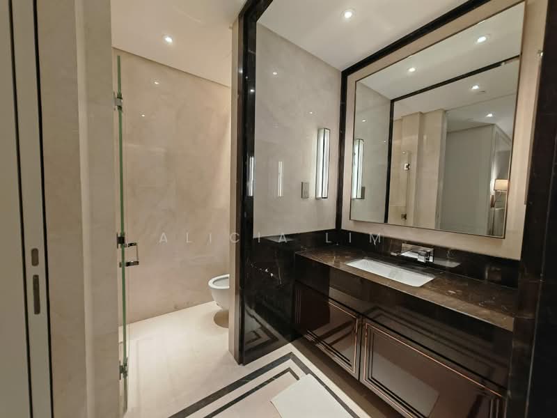 Service Residence for Sale at Pavilion Suites - Alicia Lim - Bathroom - PropertyGuru.com.my