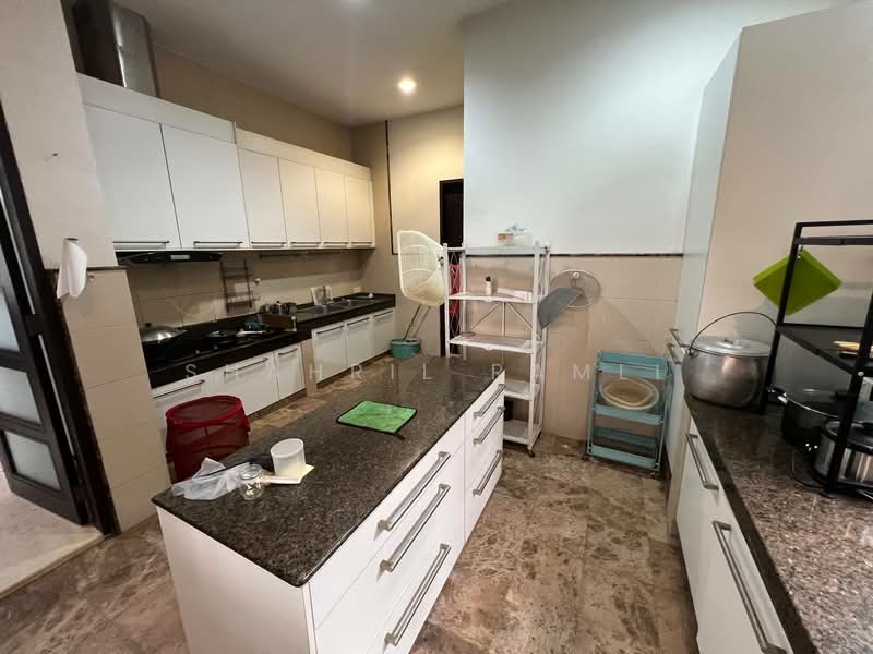 Bungalow for Sale in Kayangan Heights (Shah Alam) - Shahril Ramli - Kitchen - PropertyGuru.com.my