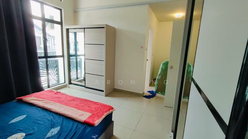 2-storey Terraced House for Sale in Taman Seri Austin (Tebrau) - Sharon Ng - Bedroom - PropertyGuru.com.my