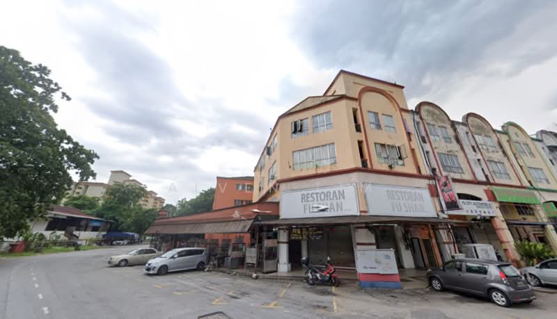 KIP Aman Puri Kepong, Adjoining 4 Storey Shop, 67x75, Corner Lot untuk Untuk Dijual - RM 6,500,000, Mac 2026 - Exterior - PropertyGuru.com.my