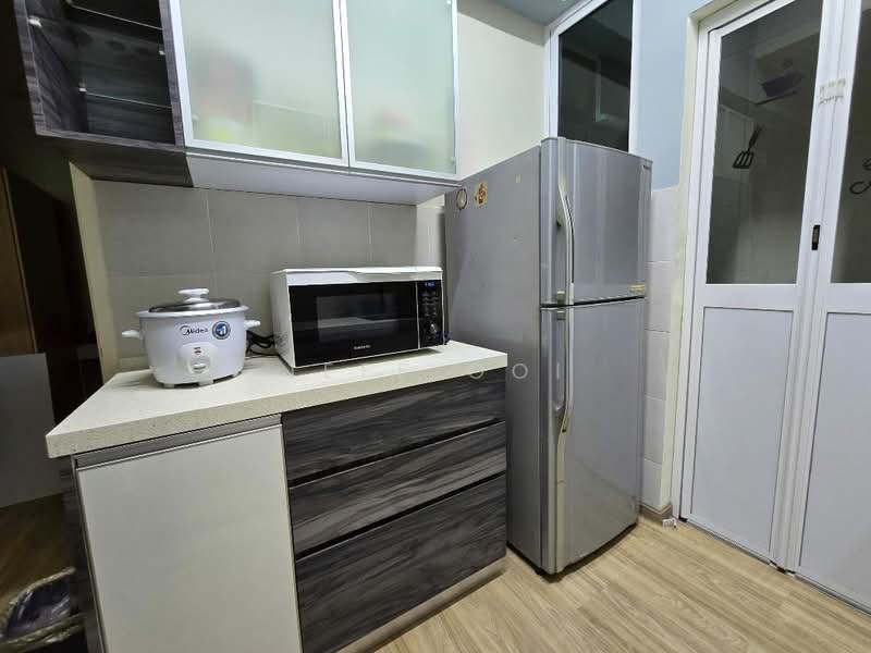 Condominium for Rent at Starhill Luxury Residence - Jeff Ooi - Kitchen - PropertyGuru.com.my