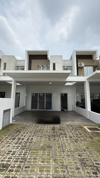 2-storey Terraced House for Sale in Dengkil (Selangor) - Xann Chua - Exterior - PropertyGuru.com.my