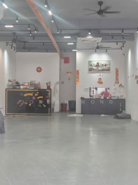 Shop / Office for Rent in Austin Crest (Johor Bahru) - Jordan Wong - Interior - PropertyGuru.com.my