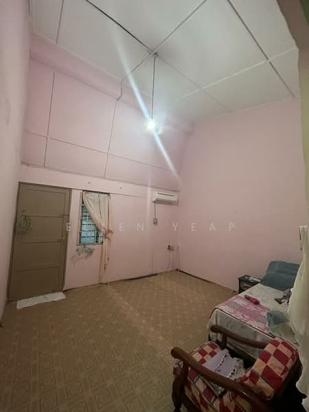 2-storey Terraced House for Sale in Kulai (Johor) - Ellen Yeap - Bedroom - PropertyGuru.com.my