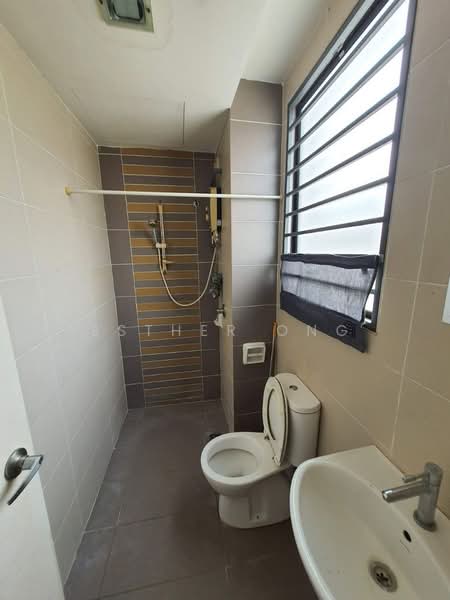 Townhouse for Sale in Puchong (Selangor) - Esther Ong - Bathroom - PropertyGuru.com.my