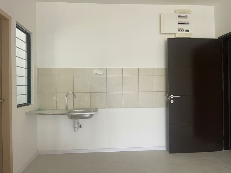 Granito untuk Untuk Dijual - RM 530,000, Mac 2026 - DRY KITCHEN - PropertyGuru.com.my