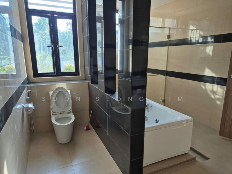 Semi-Detached House for Sale in (Penang) - Soon Seong Lim - Bathroom - PropertyGuru.com.my