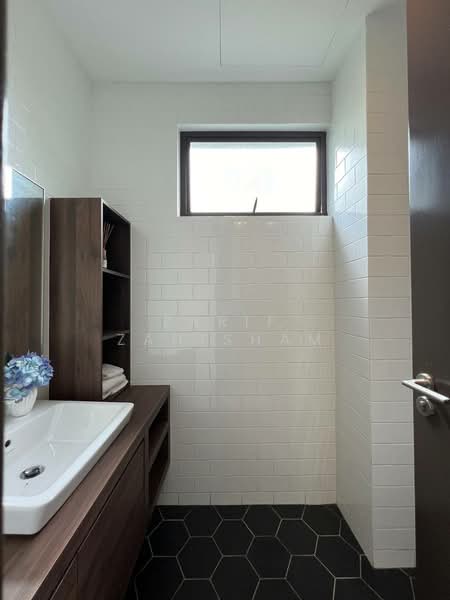 3-storey Terraced House for Sale in Cyberjaya (Selangor) - Zarif Zahisham - PropertyGuru.com.my