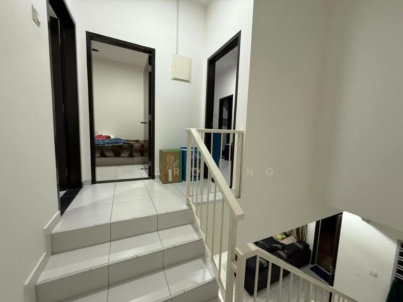 2-storey Terraced House for Sale in Taman Austin Duta (Tebrau) - Sharon Ng - Corridor - PropertyGuru.com.my