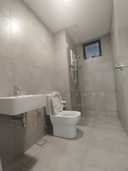 Service Residence for Sale at Emerald 9 - Wendy Leong - Bathroom - PropertyGuru.com.my