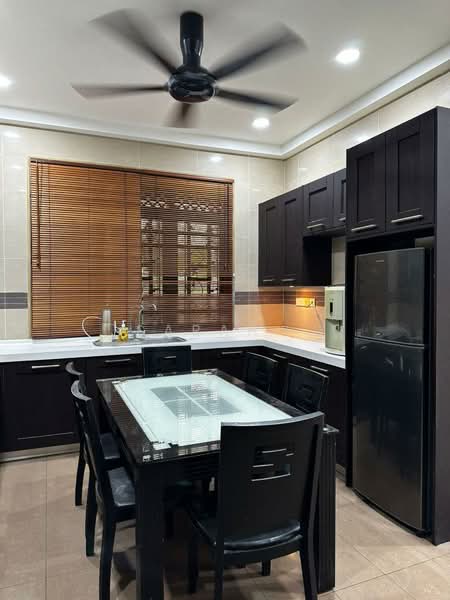 Semi-Detached House for Rent in Kajang (Selangor) - Sarah . - Kitchen - PropertyGuru.com.my