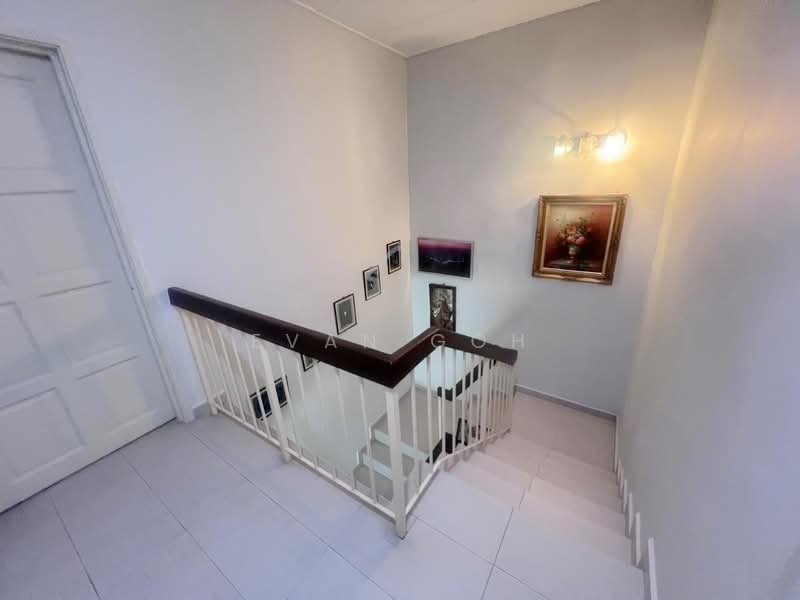 2-storey Terraced House for Sale in Bandar Kinrara Seksyen 5 (Bandar Kinrara) - Evan Goh - Interior - PropertyGuru.com.my