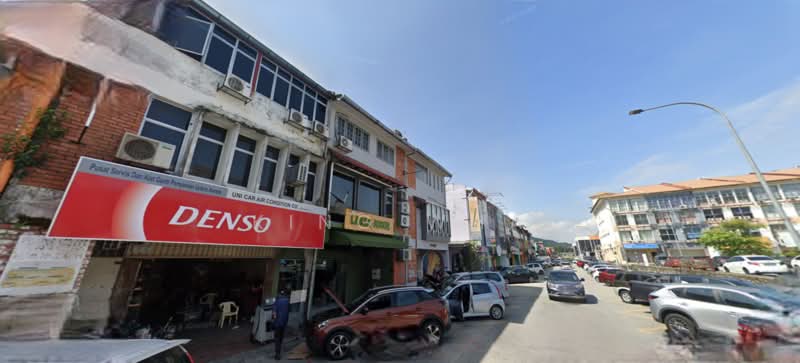 Shop for Sale in Ulu Kelang (Kuala Lumpur) - King Wha - Exterior - PropertyGuru.com.my