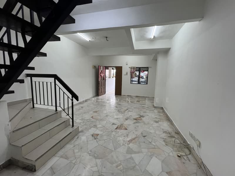 2-storey Terraced House for Sale in Taman Kencana (Ampang) - Johnson Lee - Interior - PropertyGuru.com.my