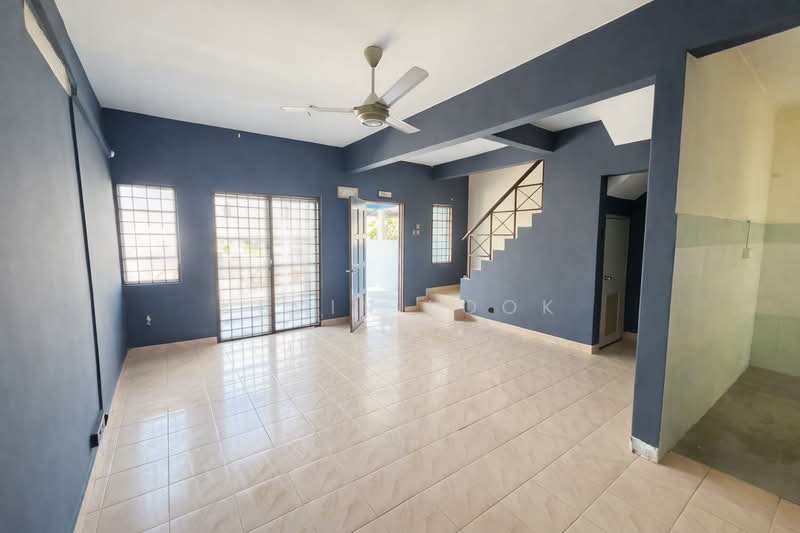 usj 12 untuk Untuk Dijual - RM 580,000, Apr 2026 - Living Room - PropertyGuru.com.my