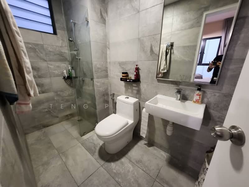 Service Residence for Rent at Equine Residence - Teng Poh Hong - Bathroom - PropertyGuru.com.my