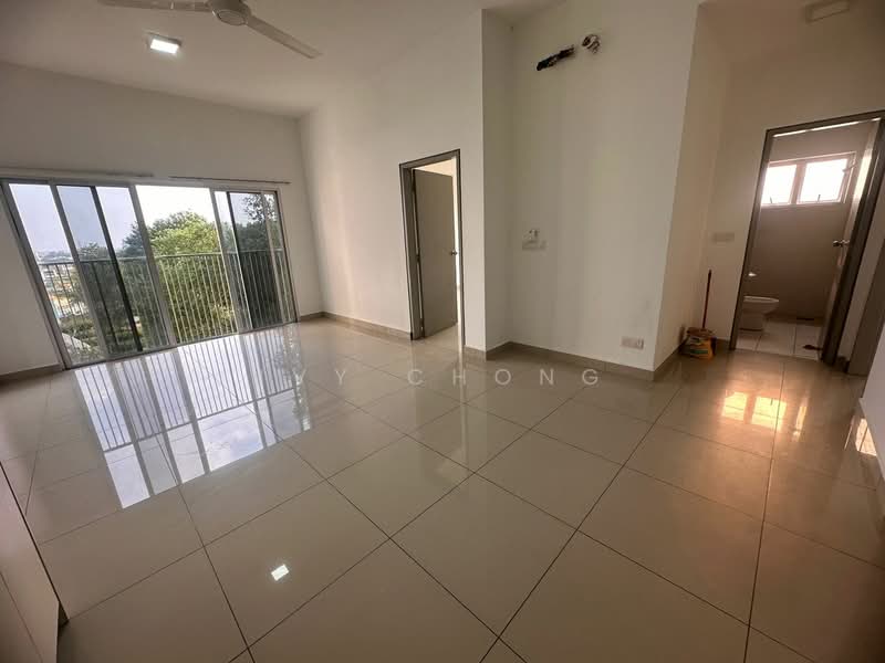 Kondominium untuk Disewa di The Wharf Residence - Ivy Chong - Living Room - PropertyGuru.com.my
