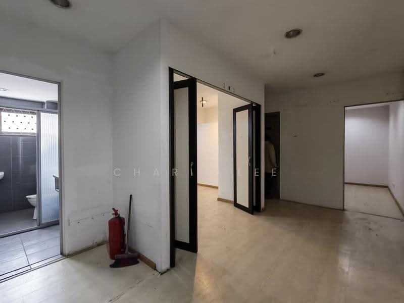 Banglo Komersial untuk Dijual di Bangsar Baru (Bangsar) - Charis Lee - Bathroom - PropertyGuru.com.my