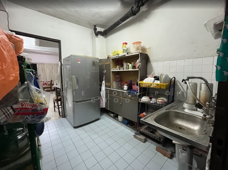 Rumah Teres 3 Tingkat untuk Dijual di Taman Muda (Ampang) - Angie Wong Poh Choo - Kitchen - PropertyGuru.com.my