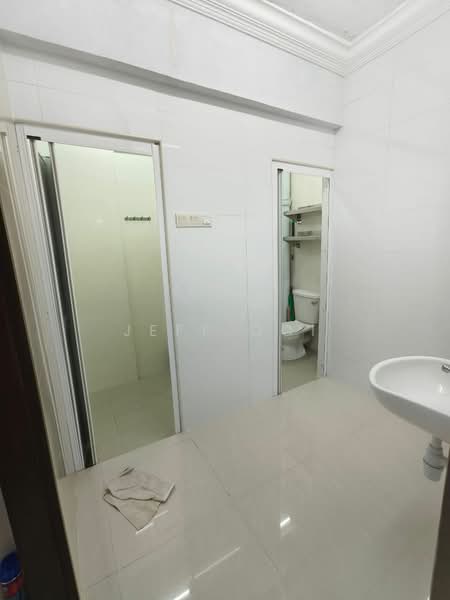 Seri Nibung untuk Untuk Dijual - RM 300,000, Mac 2026 - Bathroom - PropertyGuru.com.my