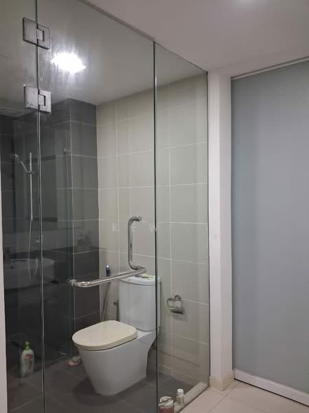 Service Residence for Rent at Tropicana Avenue - Kew . - Bathroom - PropertyGuru.com.my