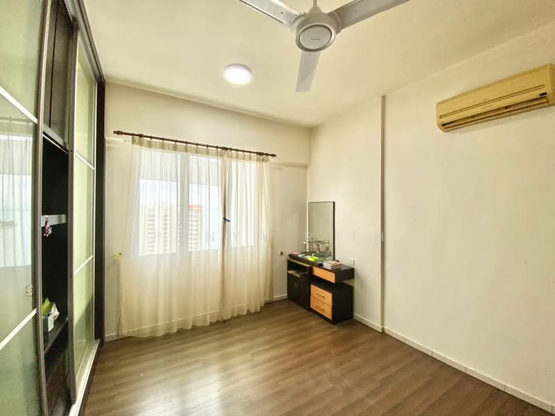 Condominium for Sale at Straits Regency - Panya Rith - Bedroom - PropertyGuru.com.my