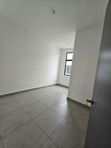 2-storey Terraced House for Sale in Taman Mount Austin (Tebrau) - Loh Kok Hui - PropertyGuru.com.my