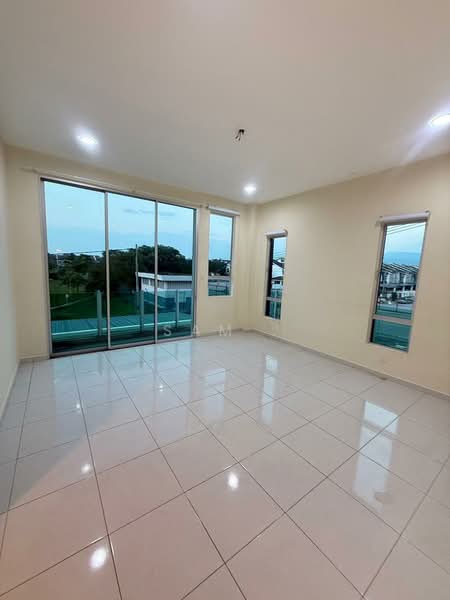 Rumah Teres 2 Tingkat untuk Dijual di Chemor (Perak) - Sam . - Living Room - PropertyGuru.com.my