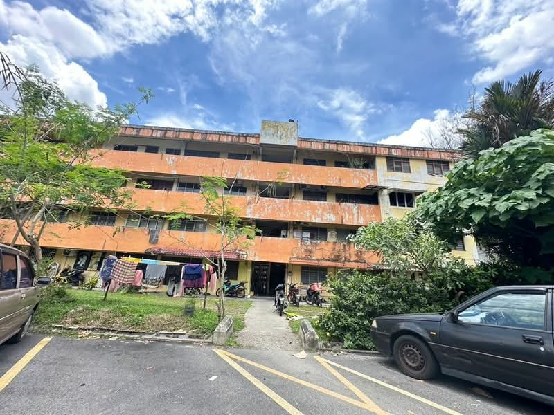 SS 13 Flat untuk Untuk Dijual - RM 228,000, Apr 2026 - Exterior - PropertyGuru.com.my