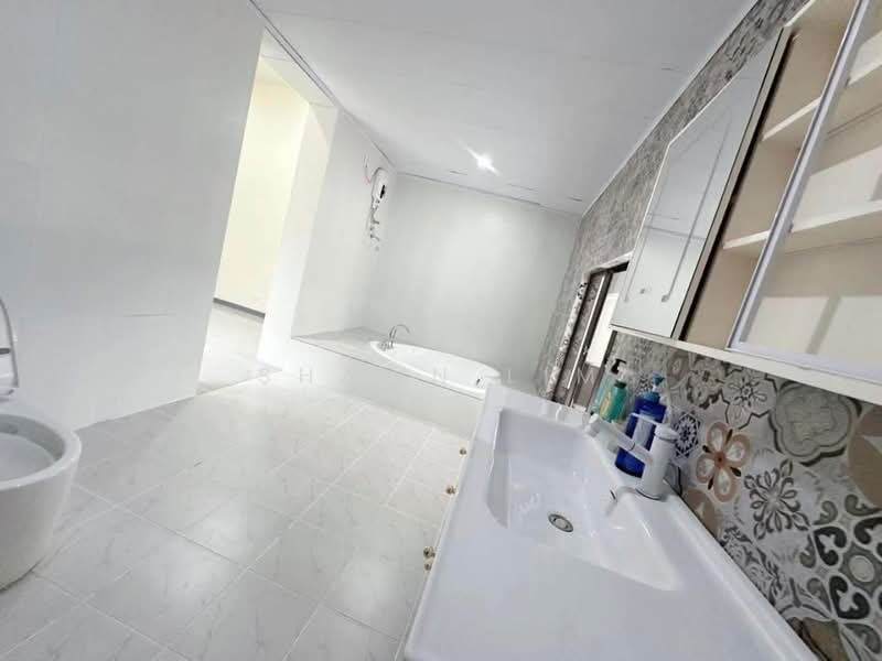 Semi-Detached House for Sale in Taman Abad (Johor Bahru) - Shawn Lim - PropertyGuru.com.my