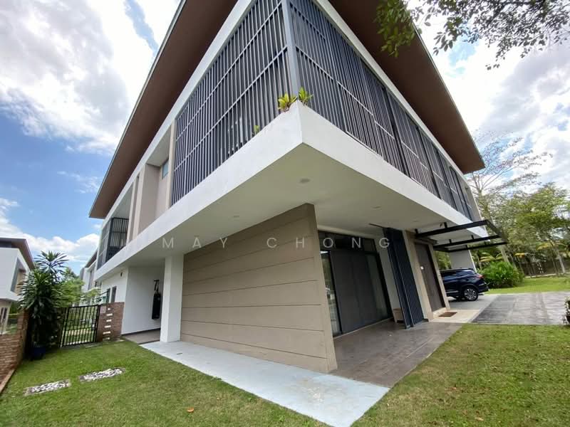 Iskandar Puteri, 2-Storey Bungalow For Sale untuk Untuk Dijual - RM 5,200,000, Mac 2026 - Exterior - PropertyGuru.com.my