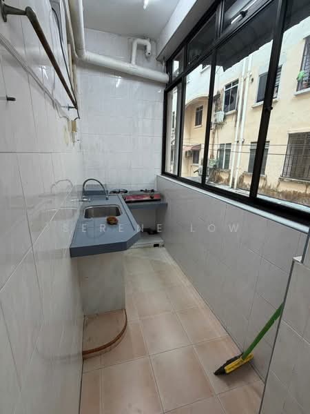Apartment for Sale at Sri Awana Townhouse - Serene Low - Kitchen - PropertyGuru.com.my